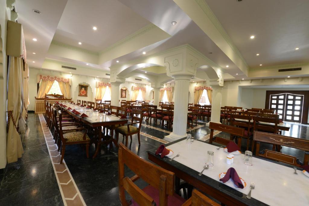 Heritage Resort Bikaner Dinning - Extrior