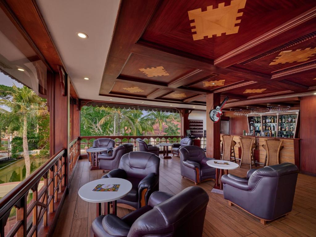 Lake Palace Resort