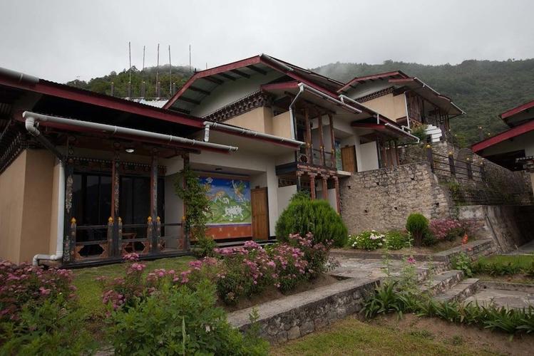 Yangkhil Resort, Trongsa